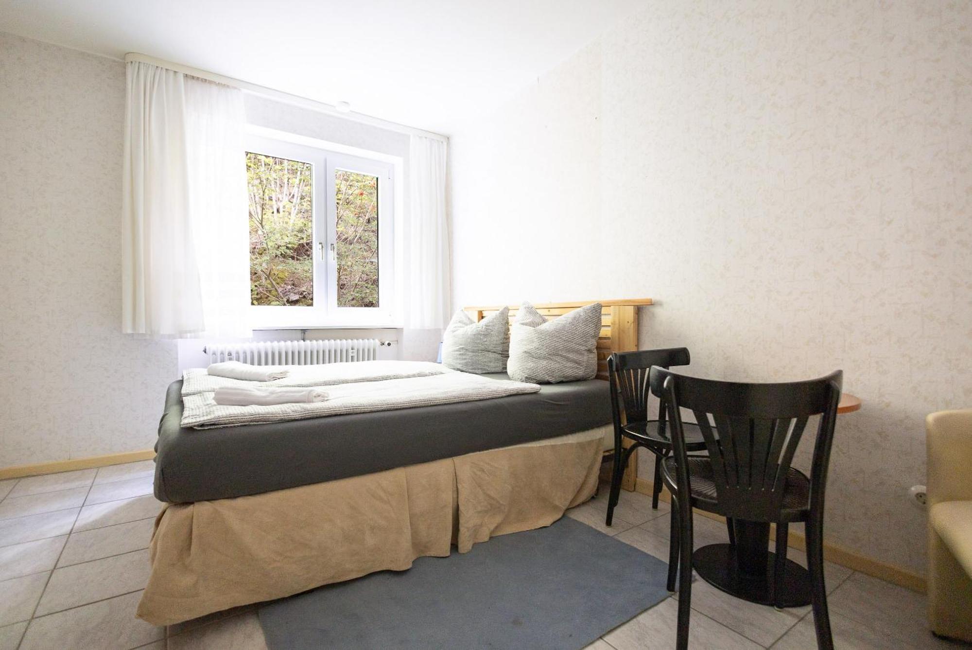 Apartmenthaus Am Waldrand- Kueche - Fruehstueck - Balkon Wildemann Exterior photo
