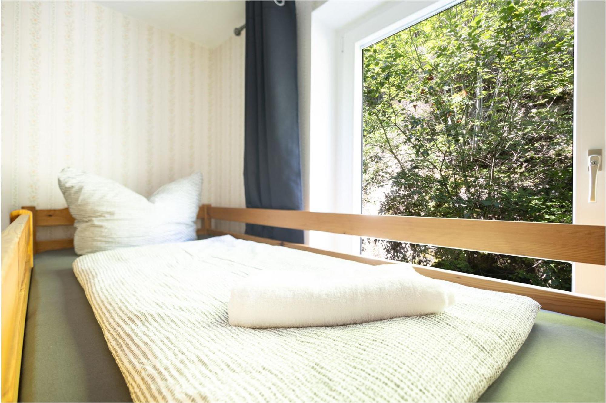 Apartmenthaus Am Waldrand- Kueche - Fruehstueck - Balkon Wildemann Exterior photo