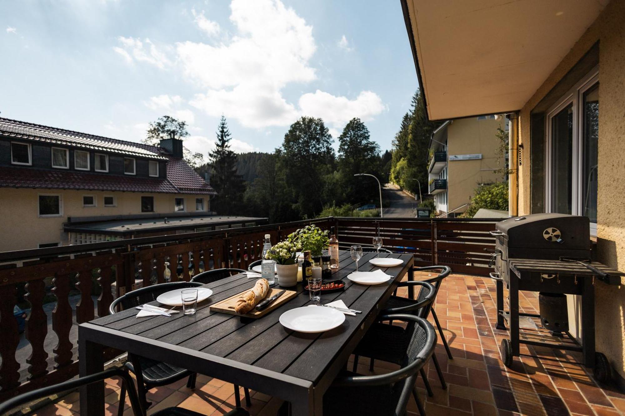 Apartmenthaus Am Waldrand- Kueche - Fruehstueck - Balkon Wildemann Exterior photo