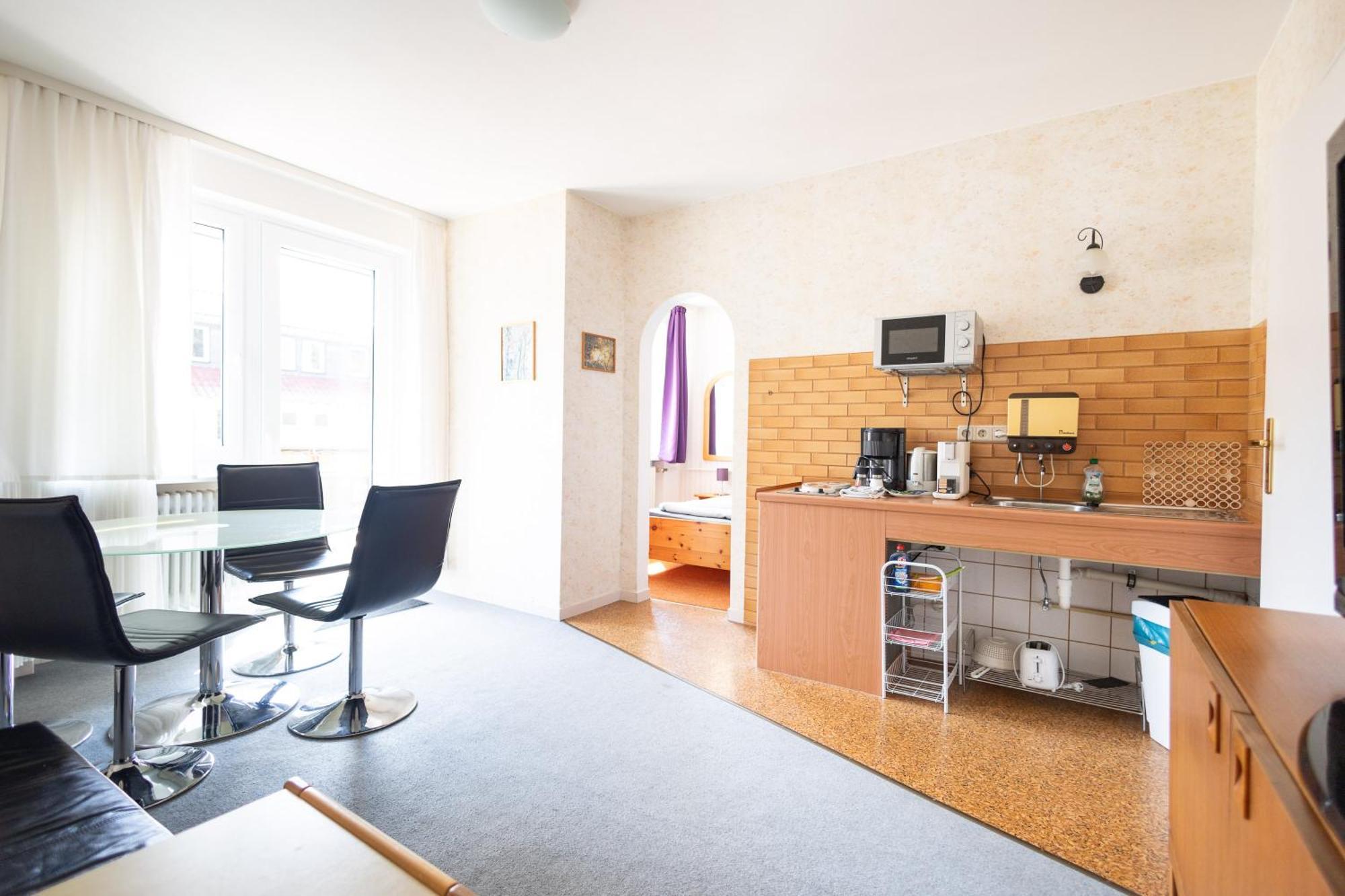 Apartmenthaus Am Waldrand- Kueche - Fruehstueck - Balkon Wildemann Exterior photo